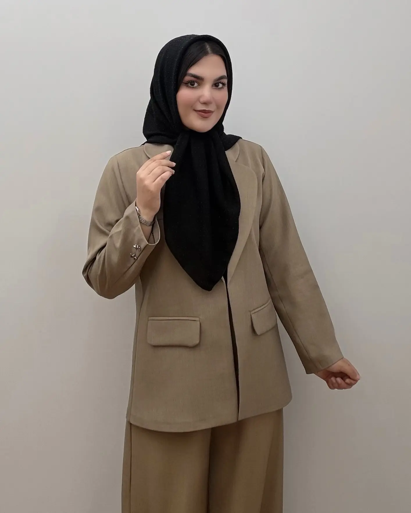روسری مشکی نگین دار (ویژه محرم)