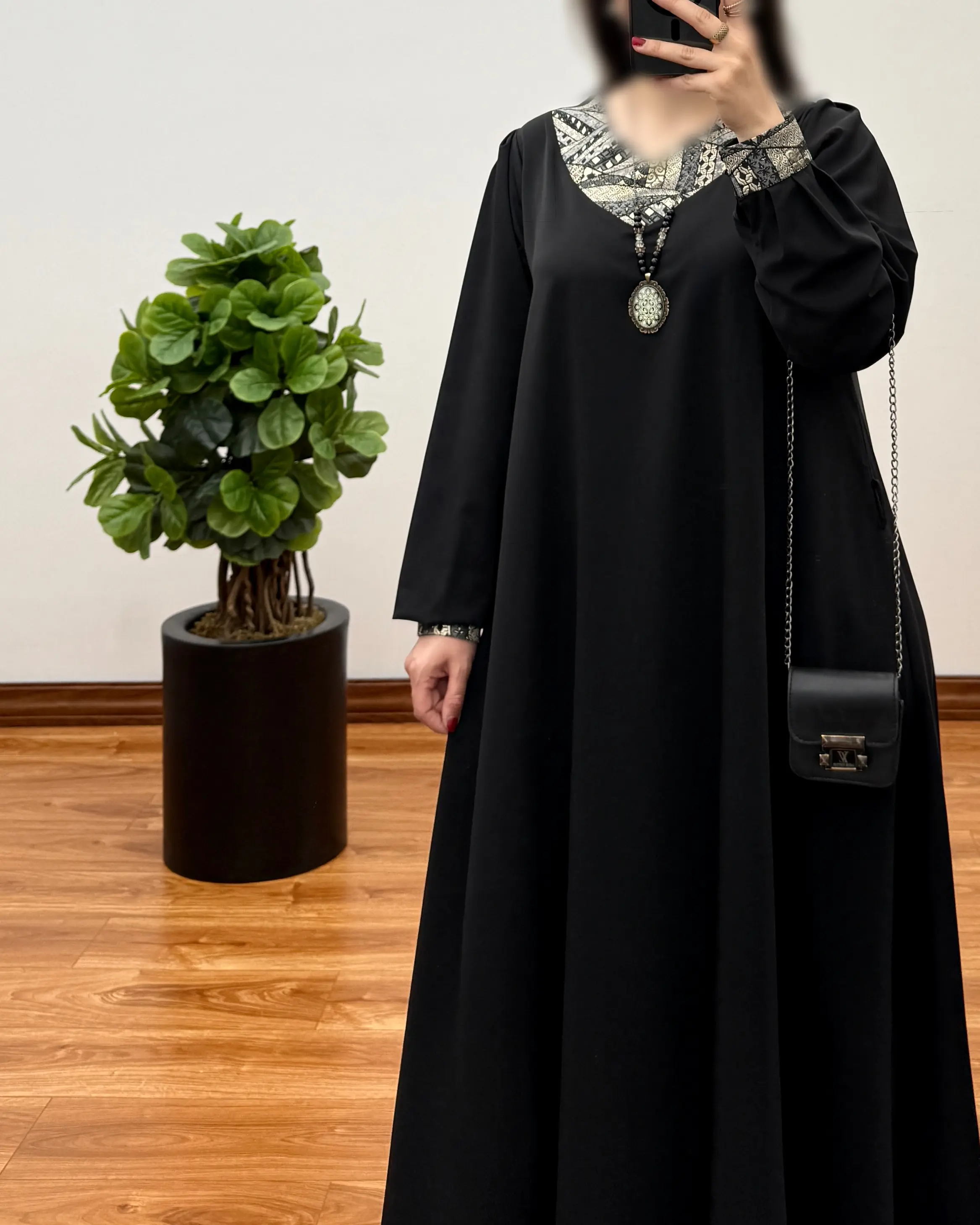 مانتو ایتالیایی الیزه مدل النا (ویژه محرم)