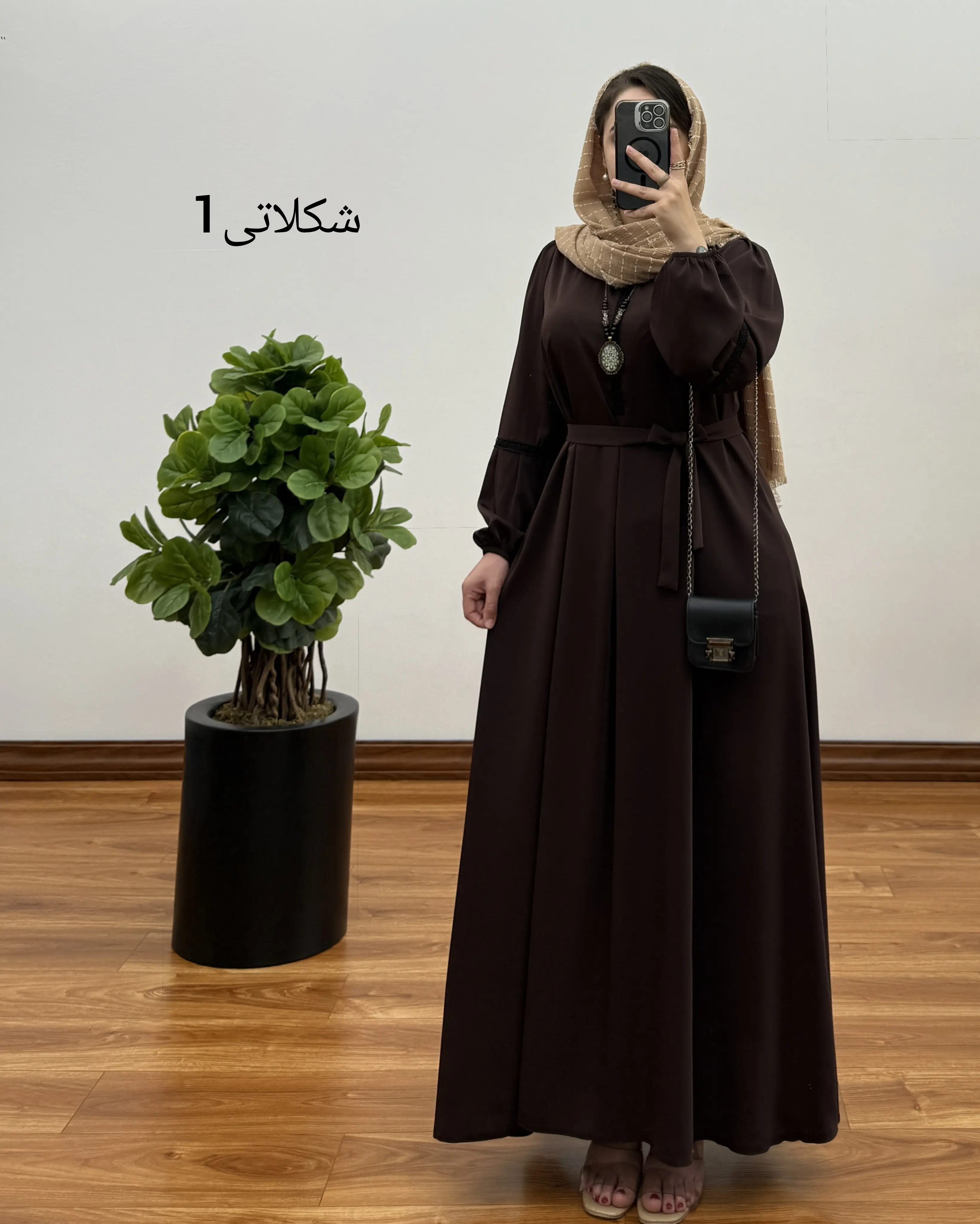 مانتو عبایی الیزه کلوش مدل گلنوش