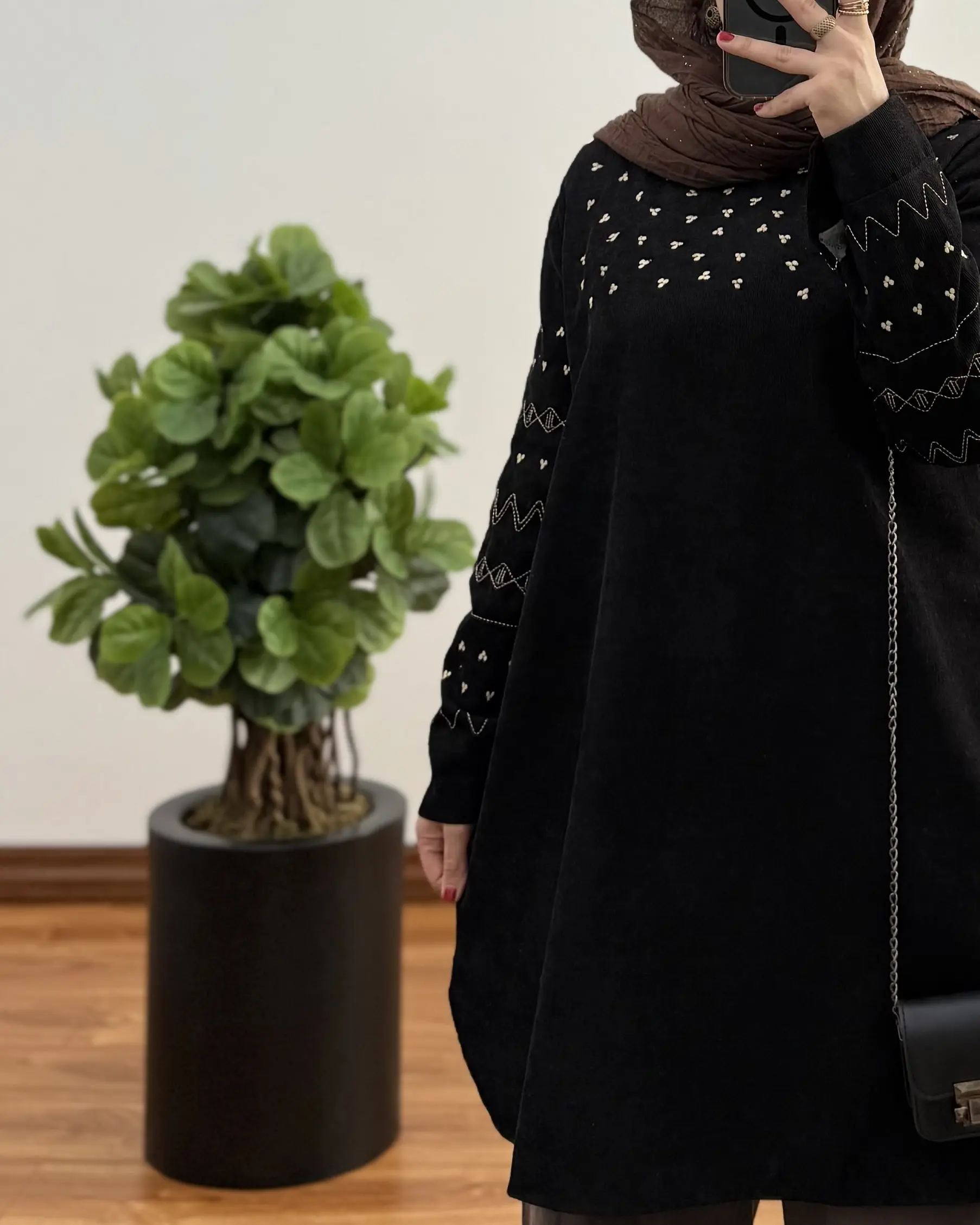 مانتو گلدوزی رویال