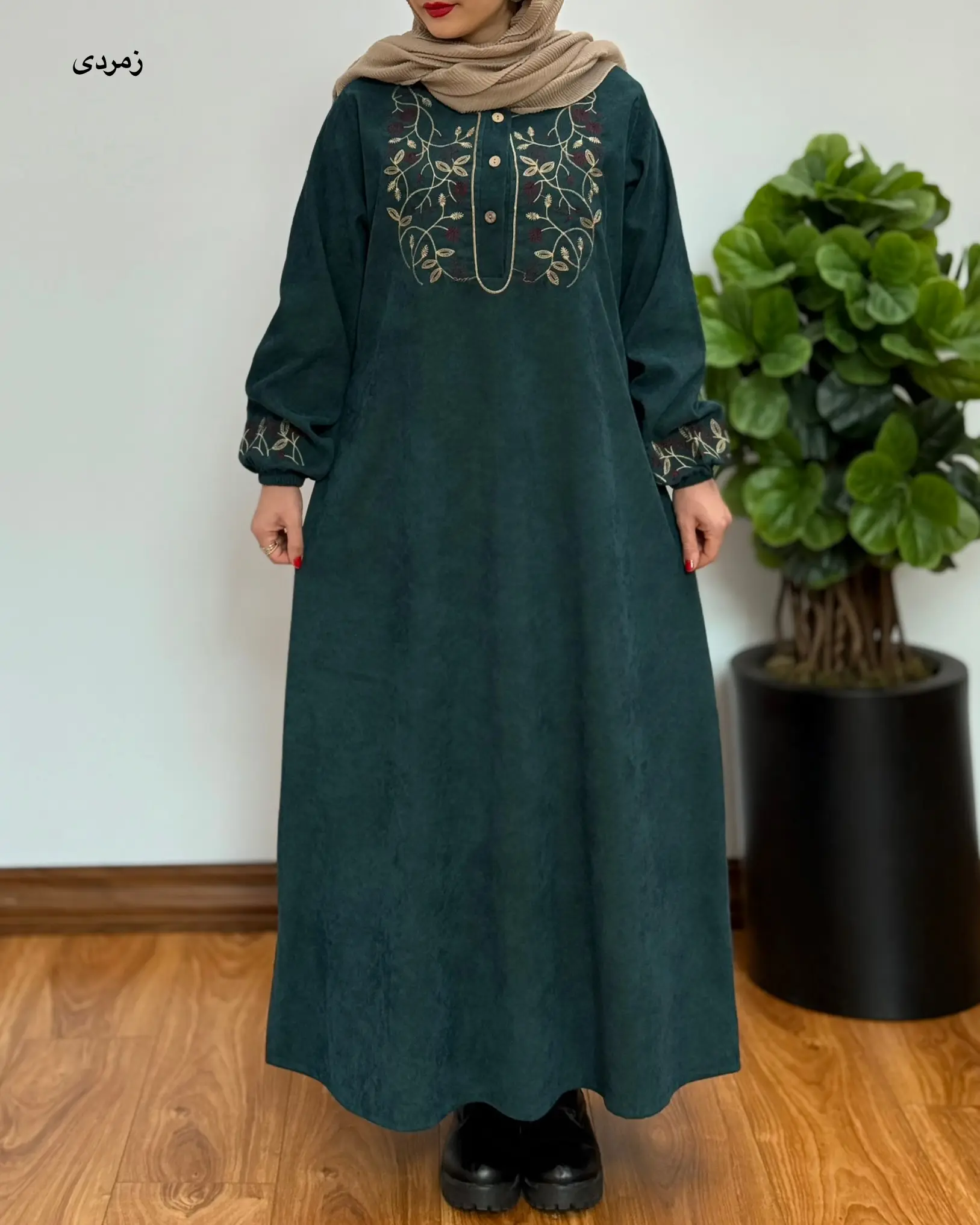 مانتو شهربانو کبریتی طرح برگ ۳