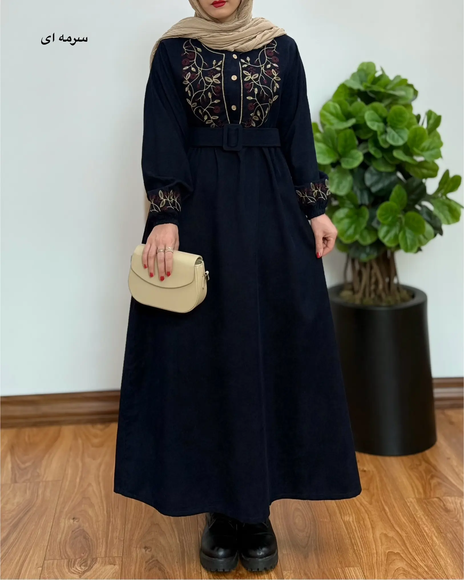 مانتو شهربانو کبریتی طرح برگ ۳