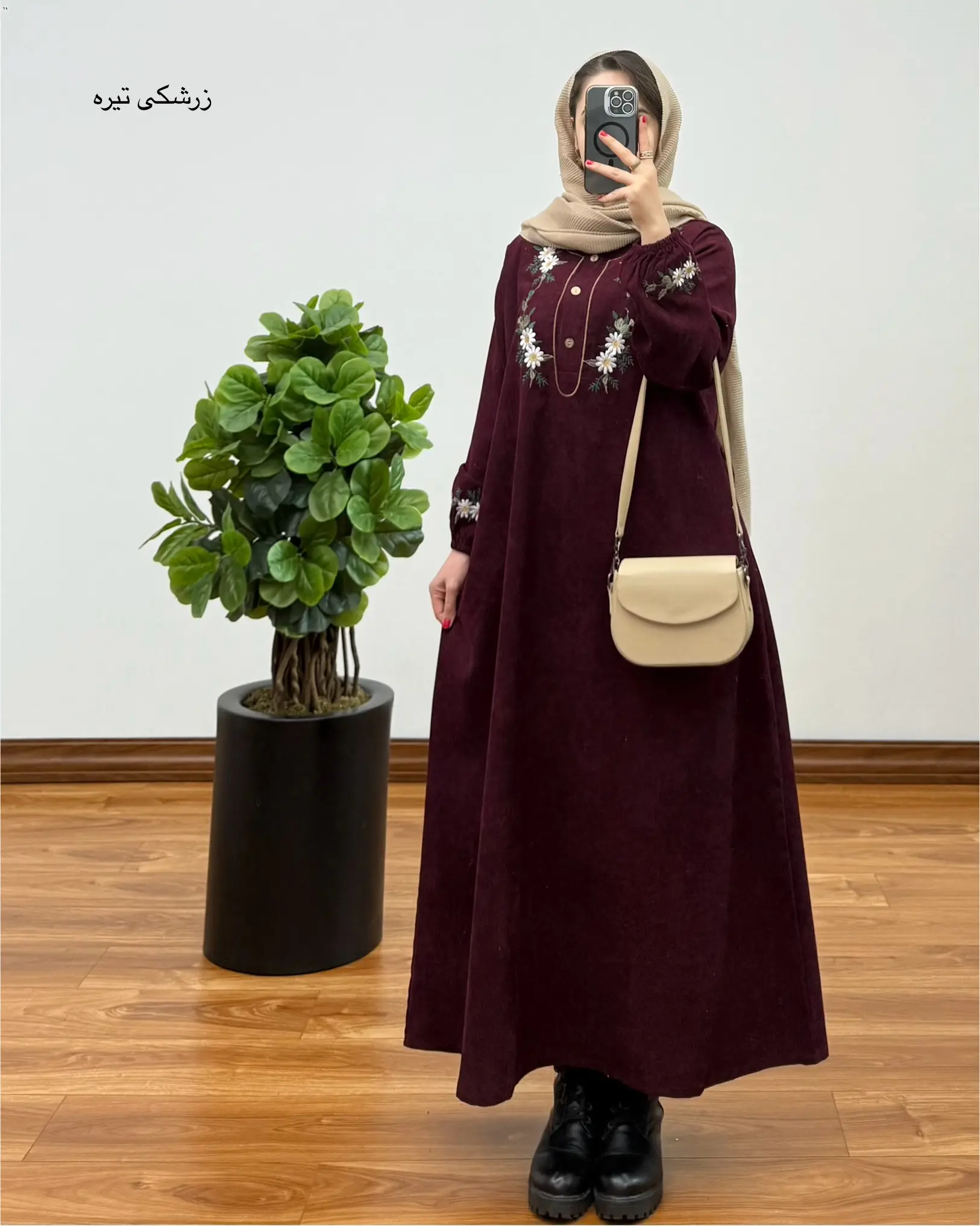 مانتو شهربانو کبریتی طرح گل ۵