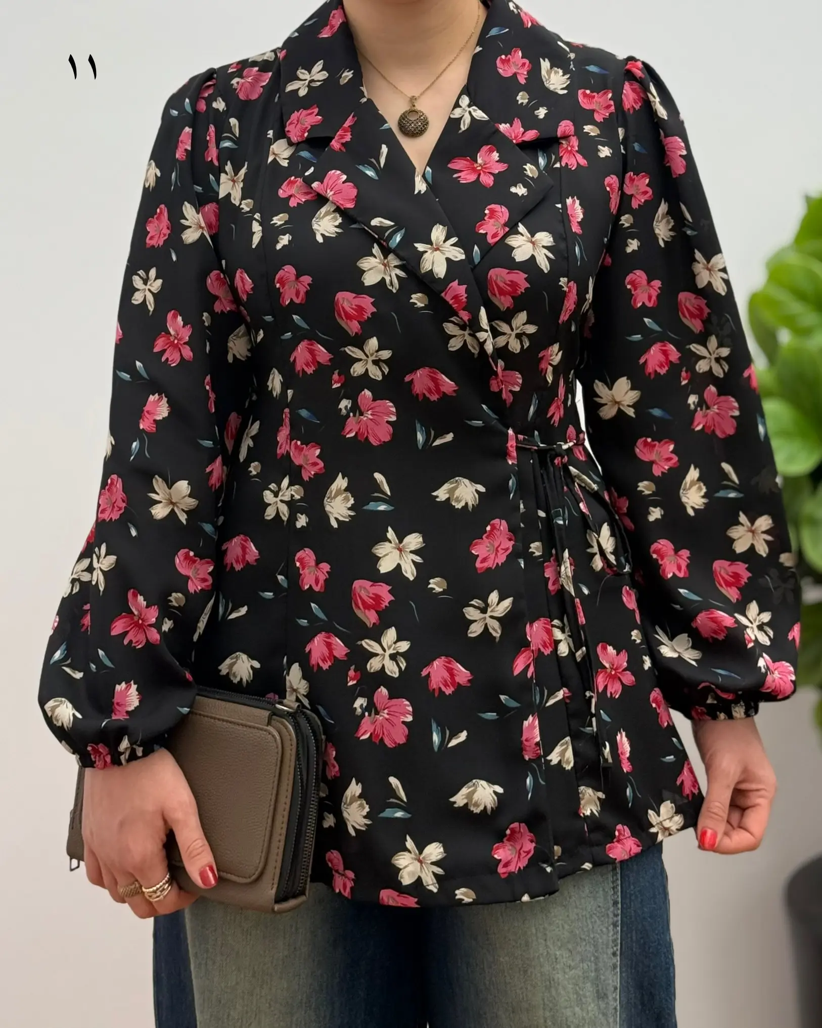 شومیز کیانا