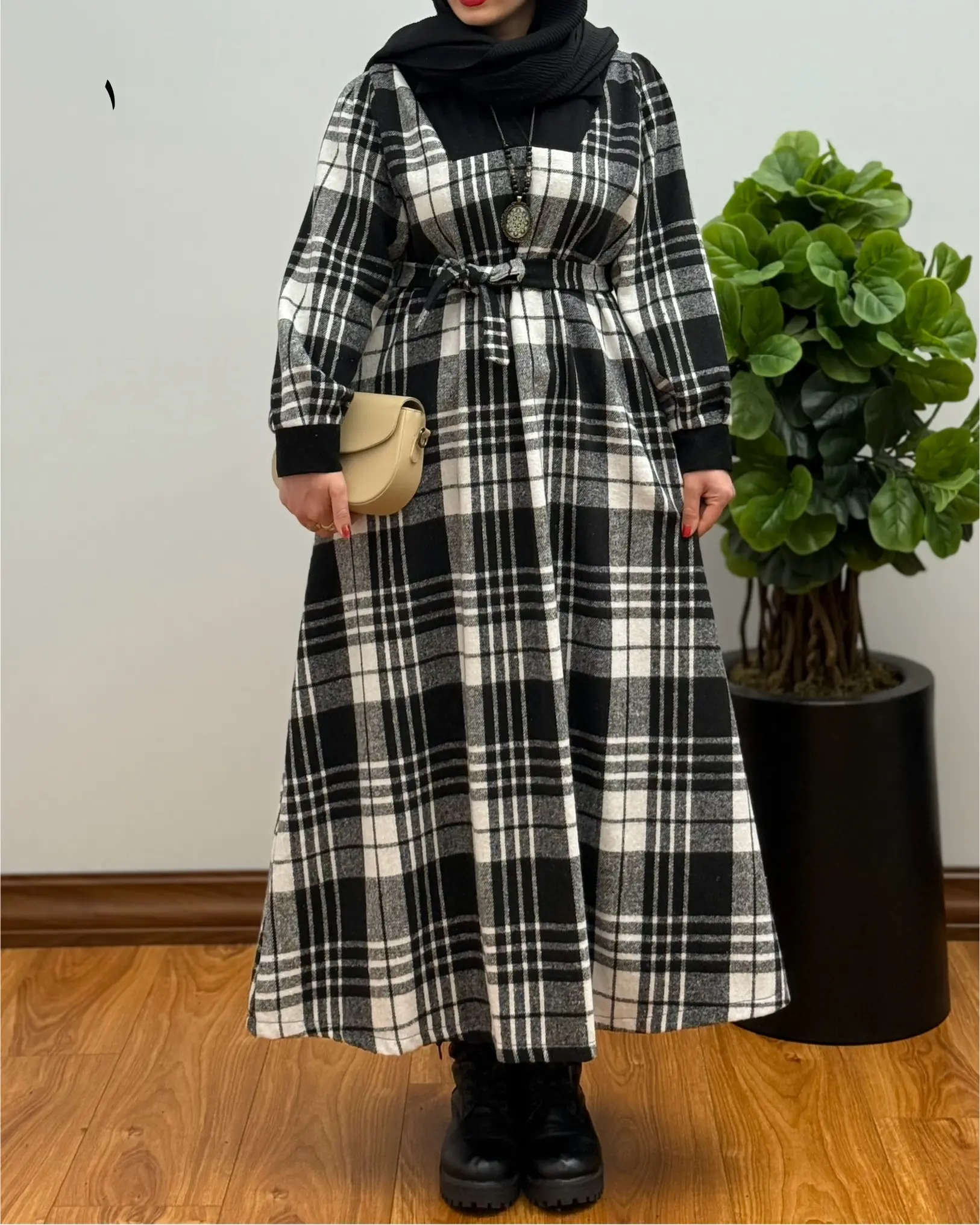 پیراهن پشمی خاتون