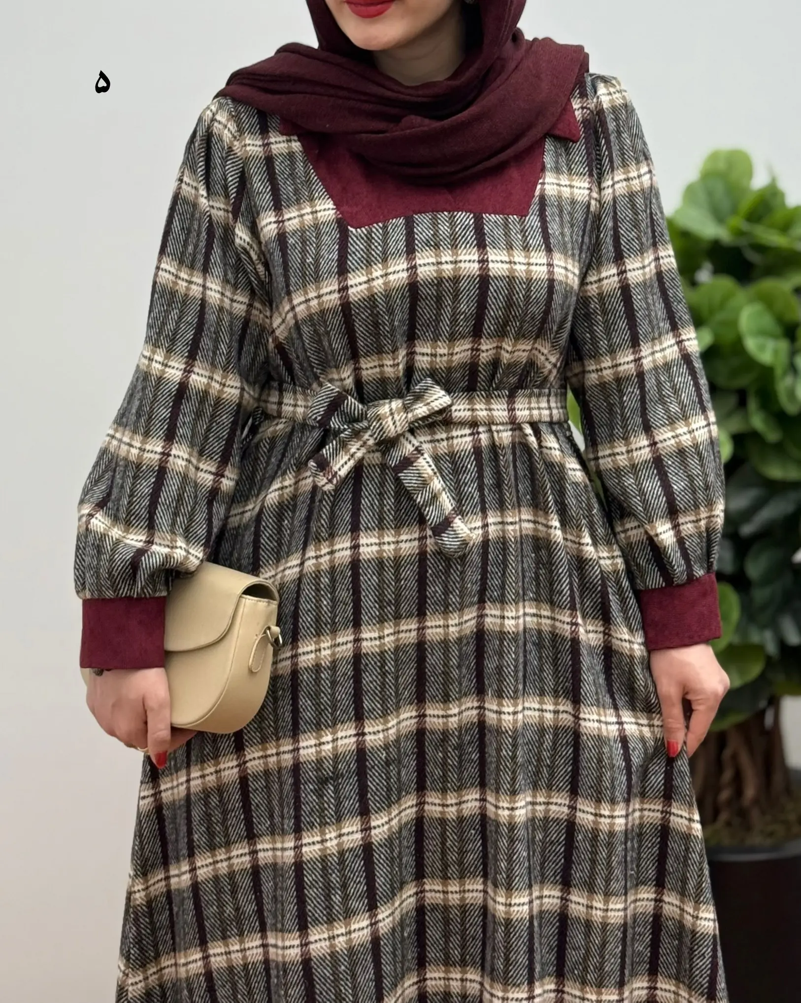 پیراهن پشمی خاتون