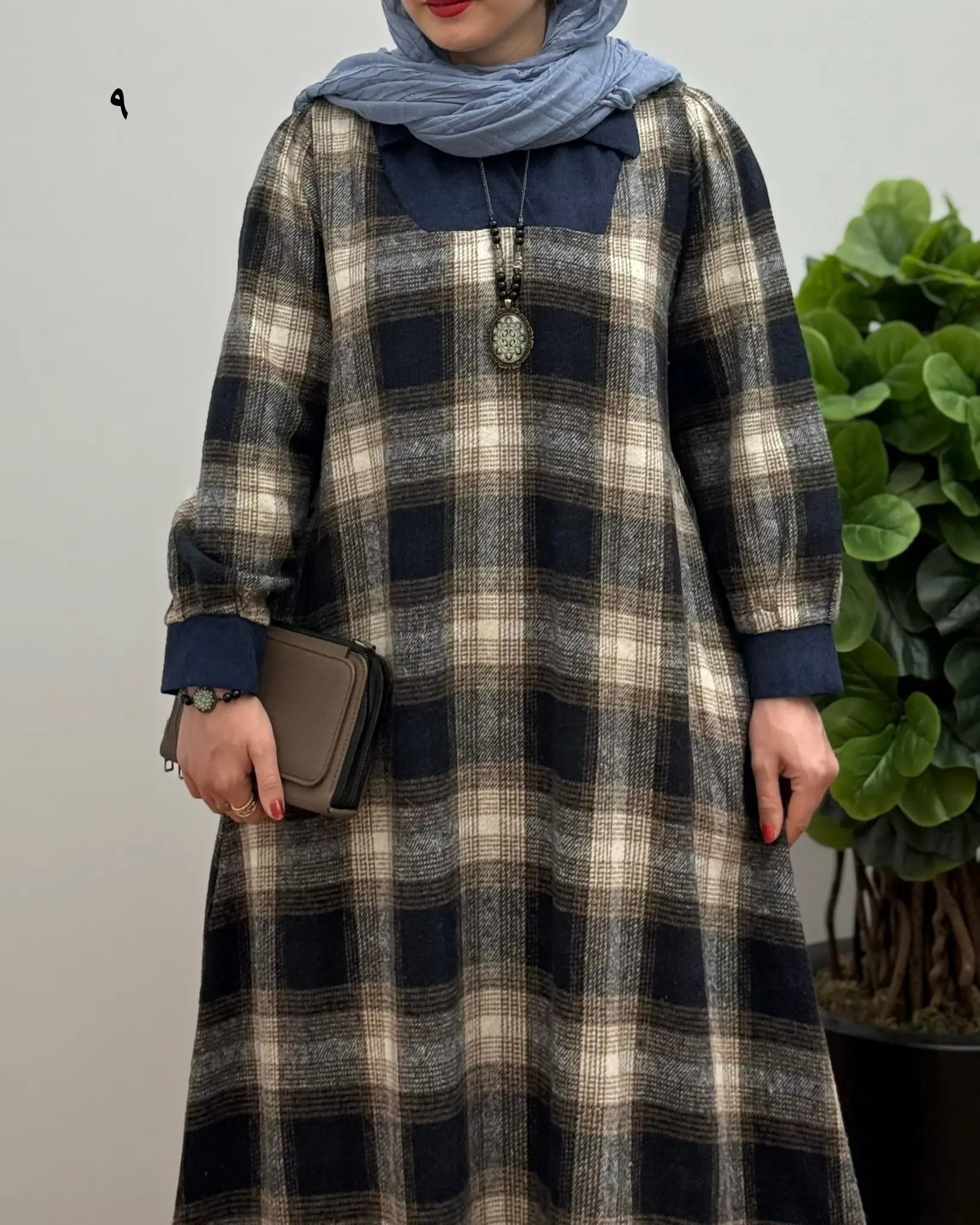 پیراهن پشمی خاتون