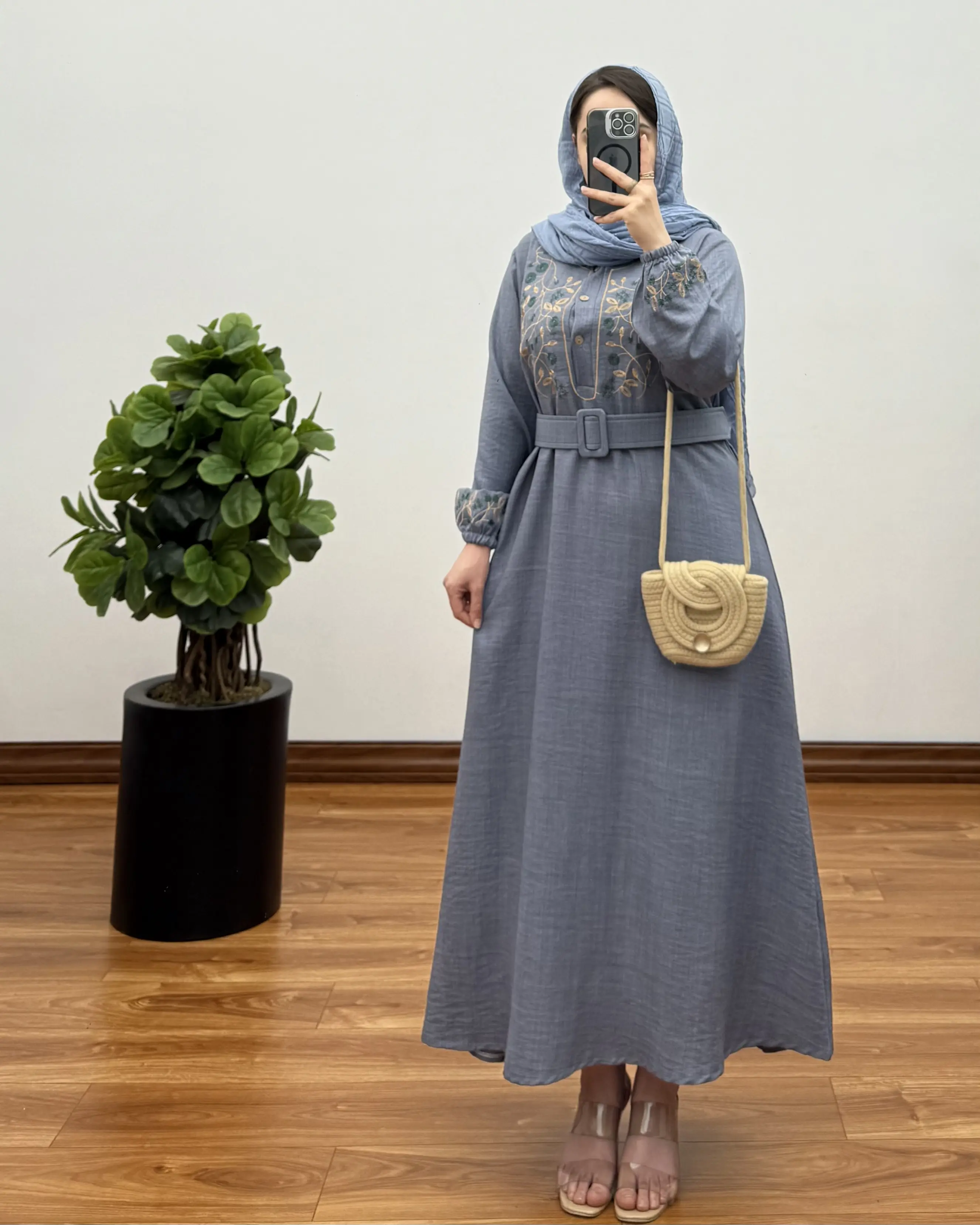 مانتو زنانه بلند شیک مدل شهربانو طرح برگ