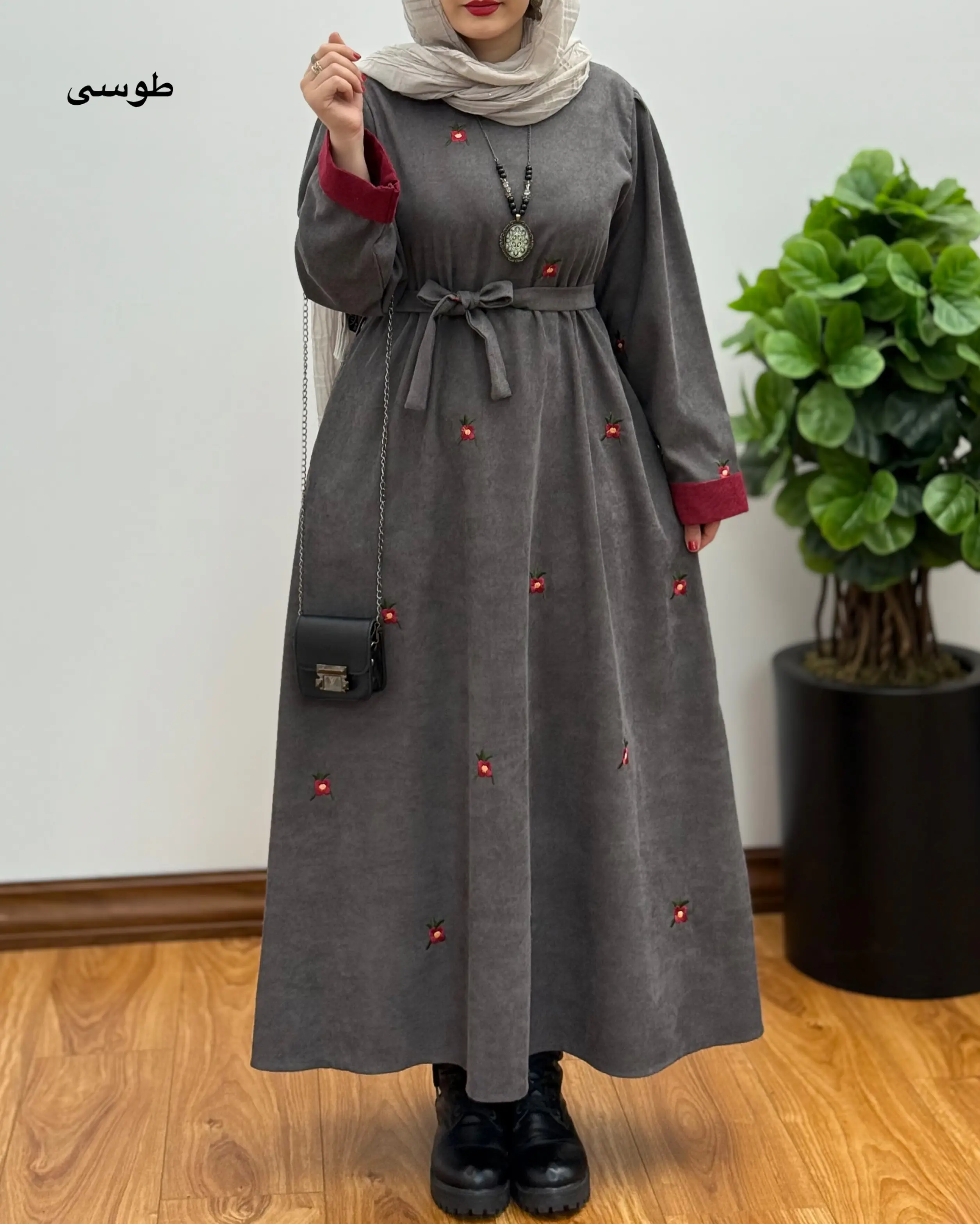 پیراهن مانتویی تبسم