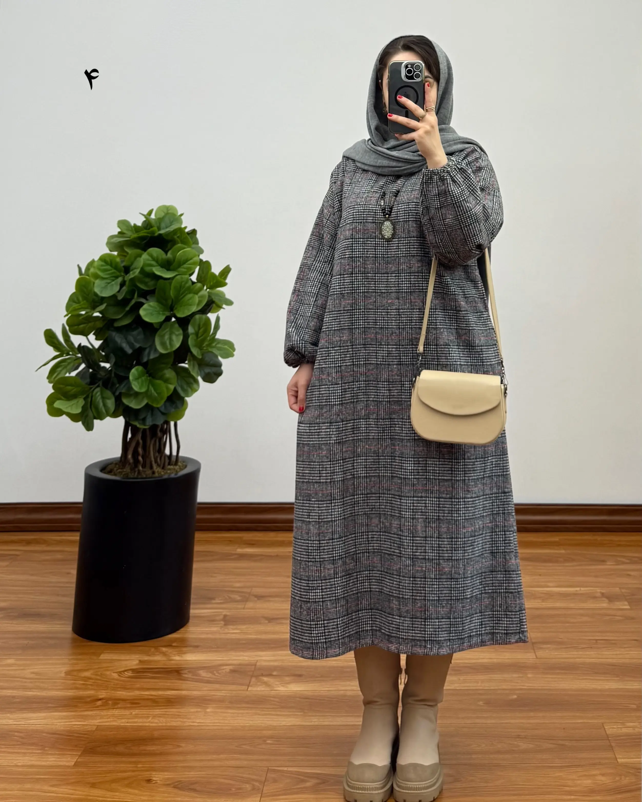 پیراهن پشمی جانان