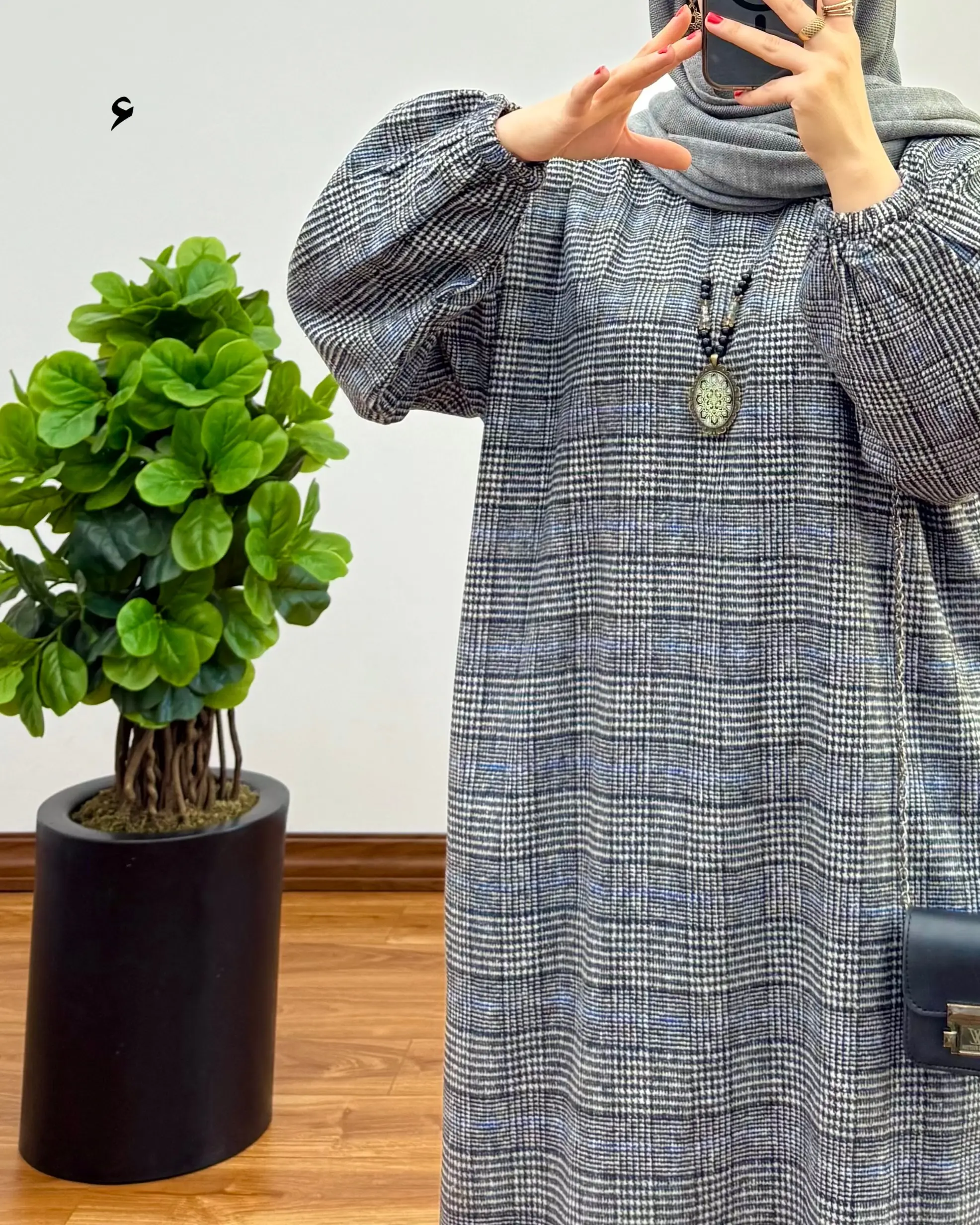 پیراهن پشمی جانان