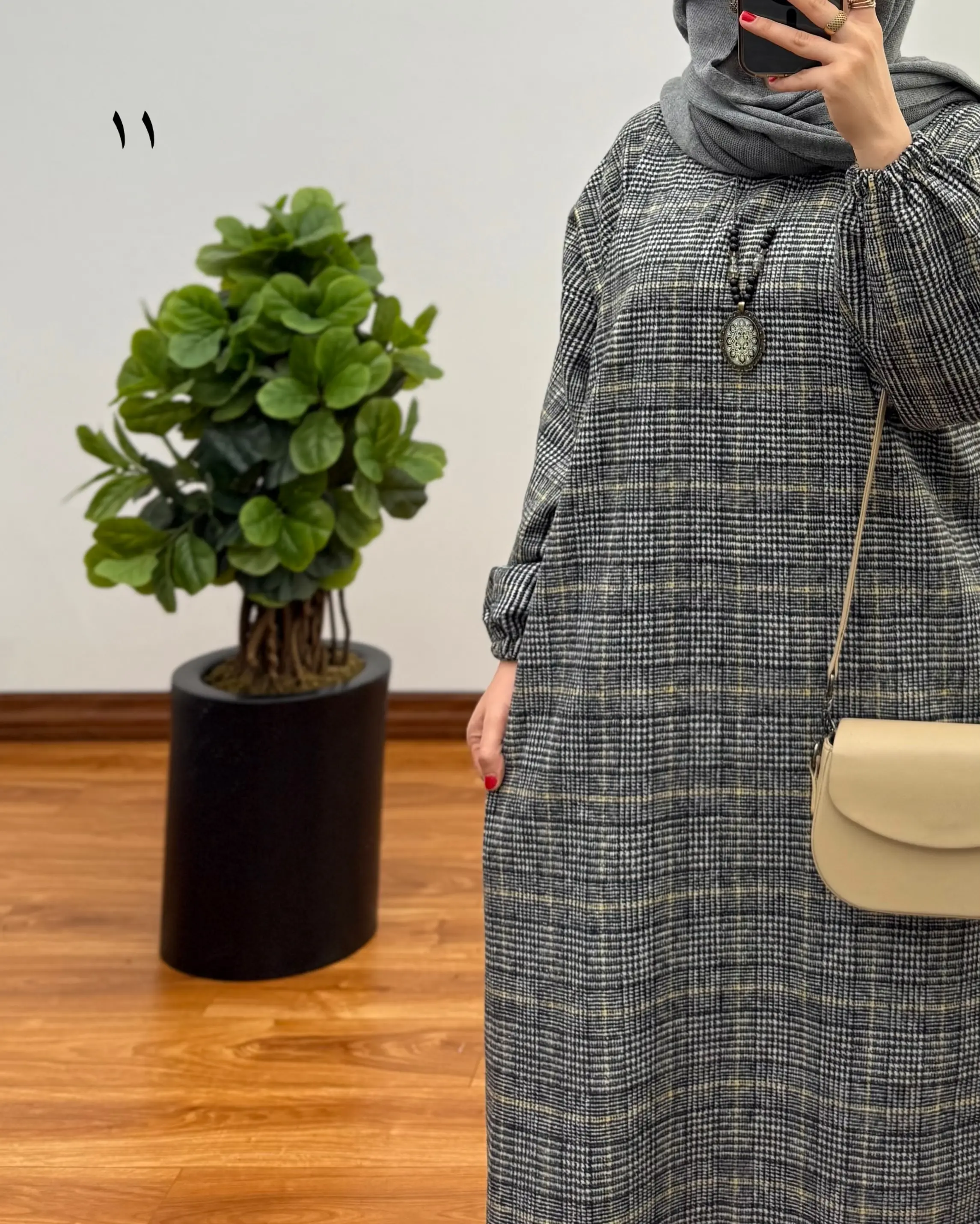 پیراهن پشمی جانان