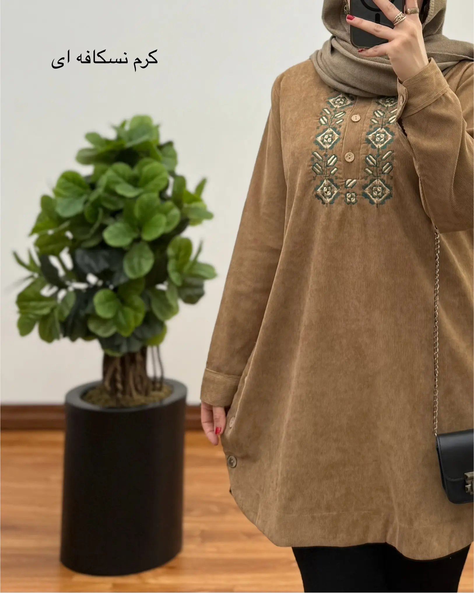 مانتو گلدوزی روژین