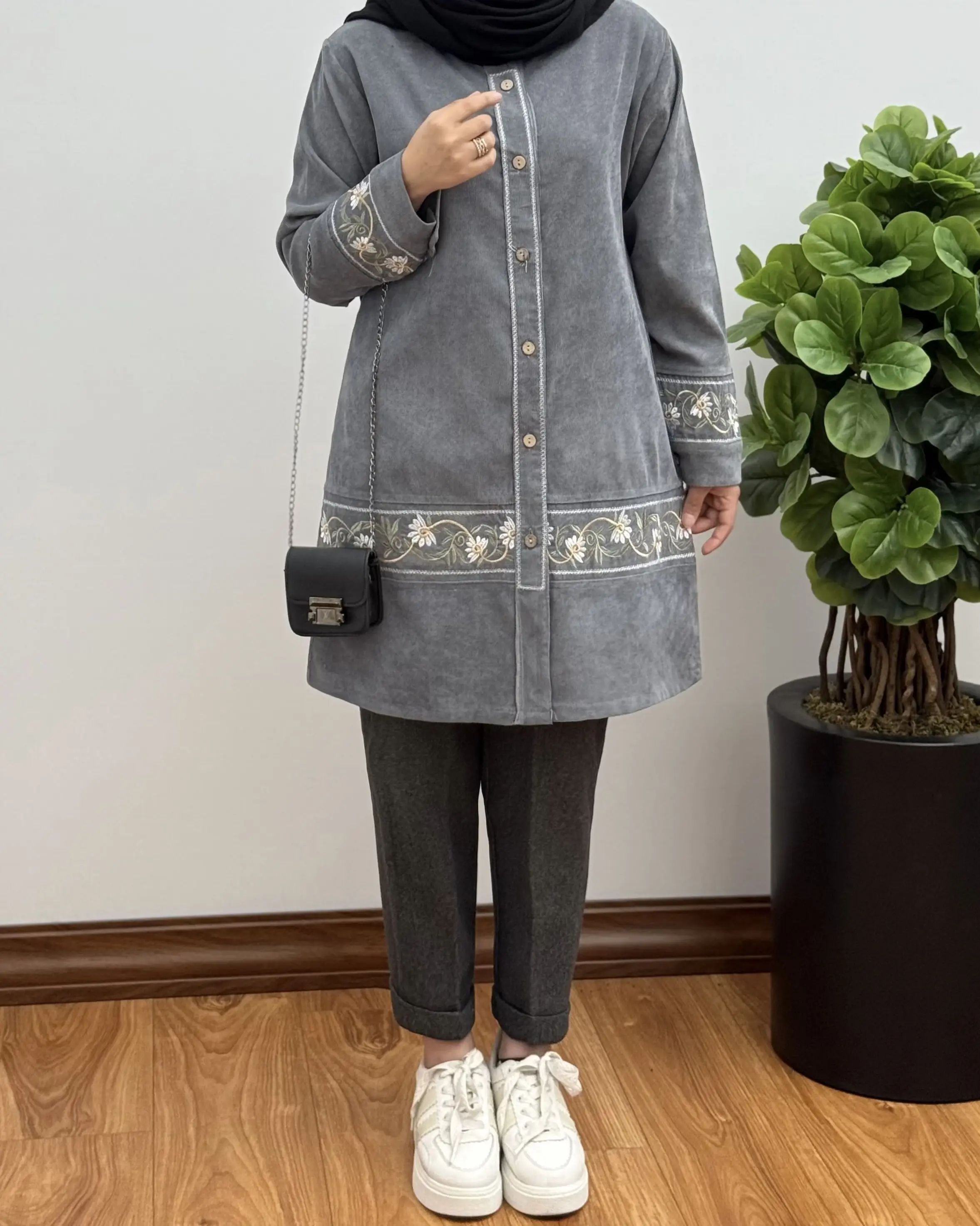 مانتو مخمل آریان