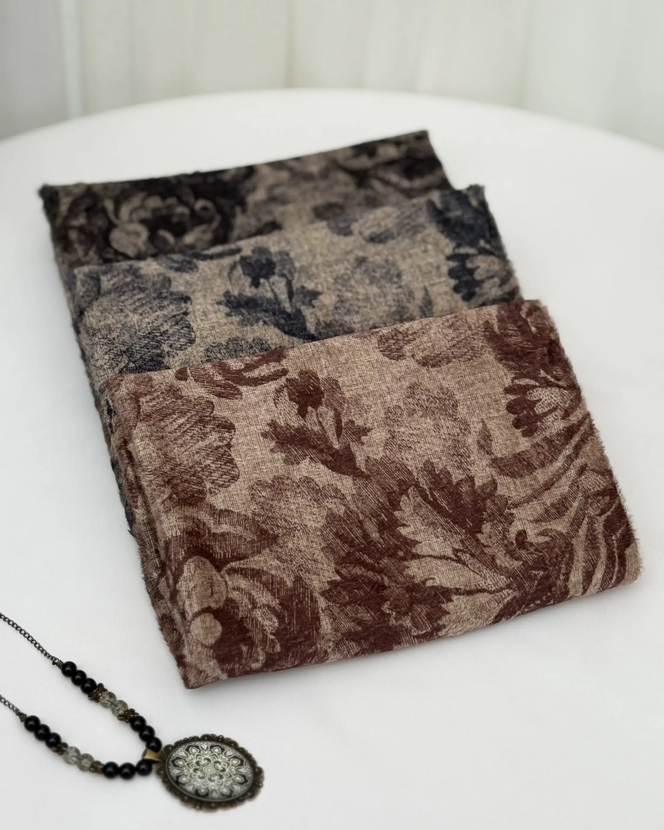 شال مخمل طرح گل