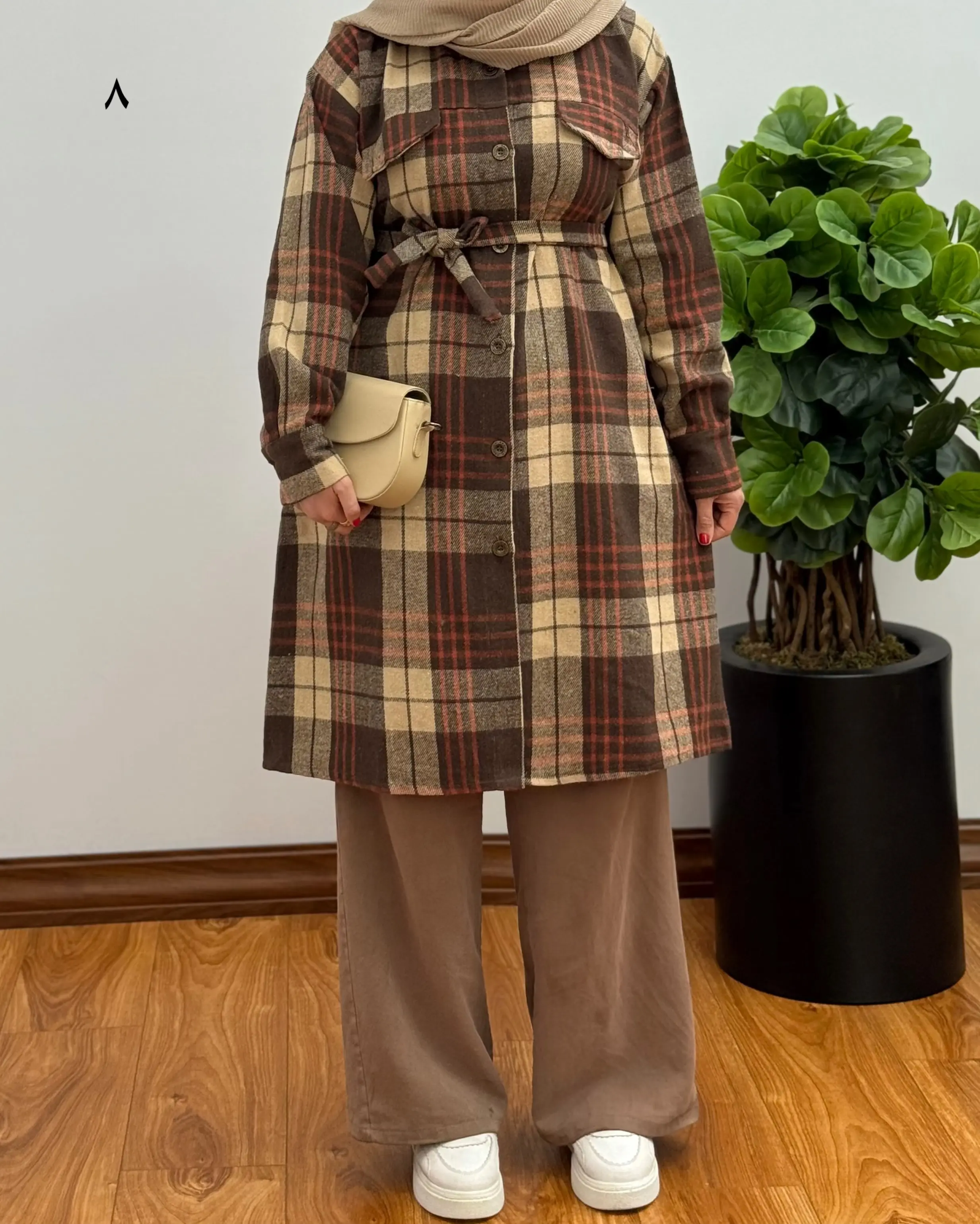 شکت پشمی لاله