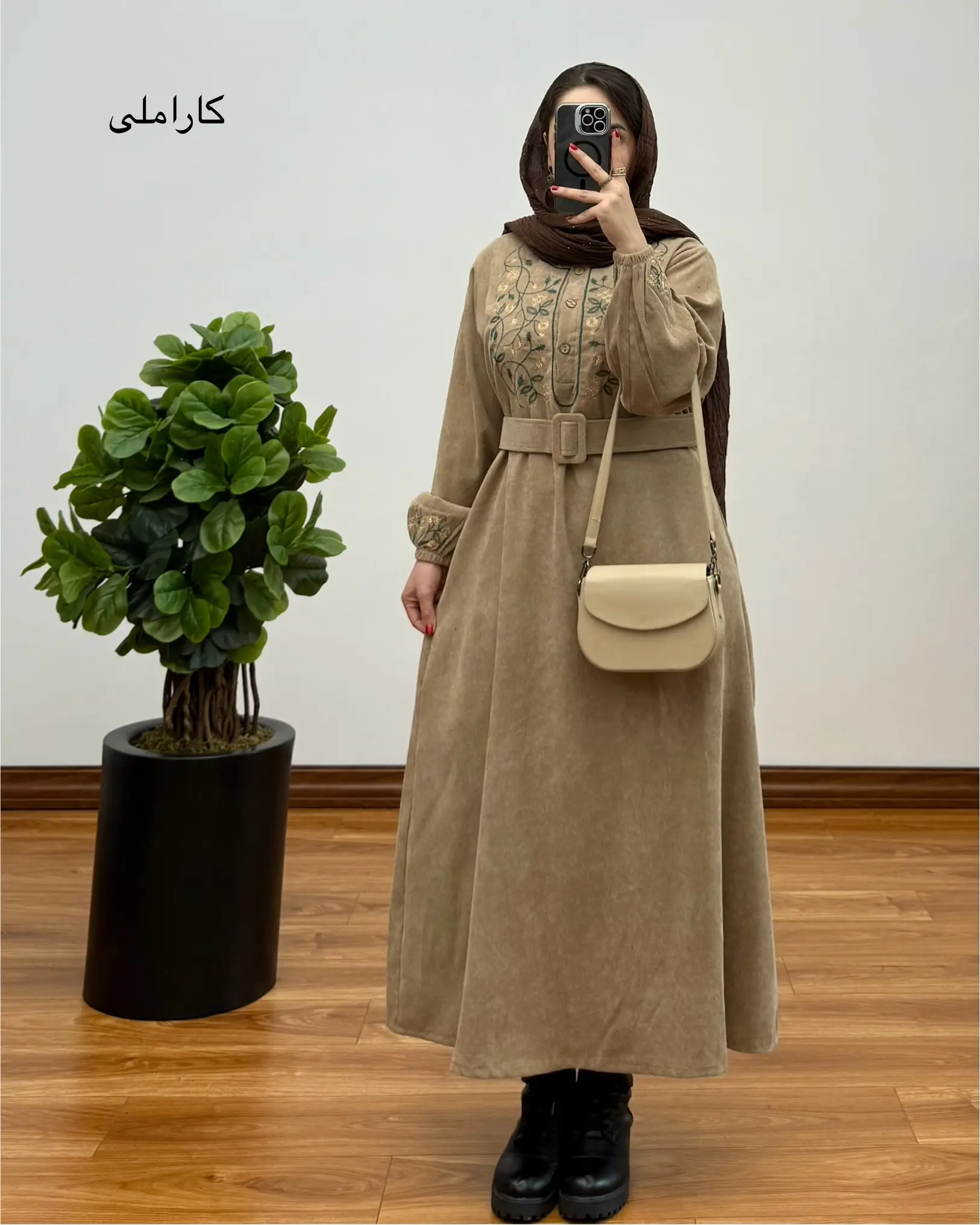 مانتو شهربانو کبریتی طرح برگ ۲