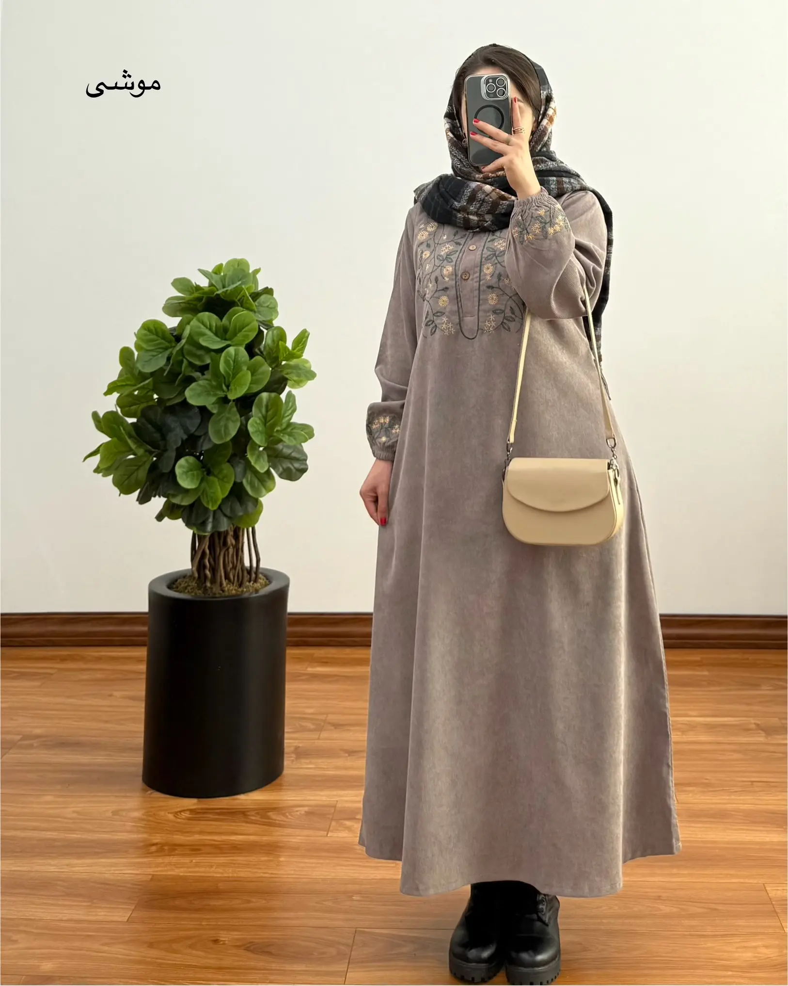 مانتو شهربانو کبریتی طرح برگ ۲