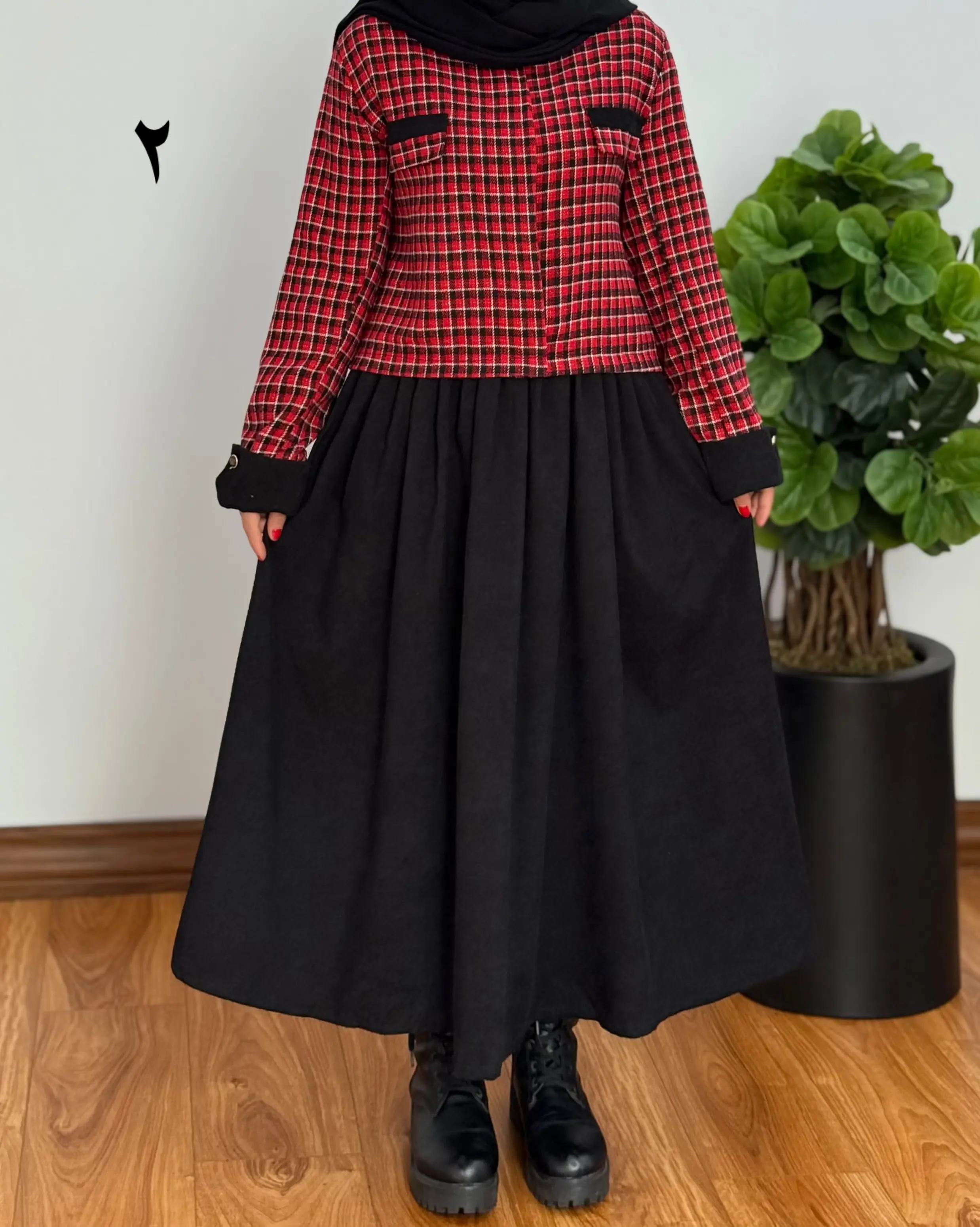 کت و دامن مانلی