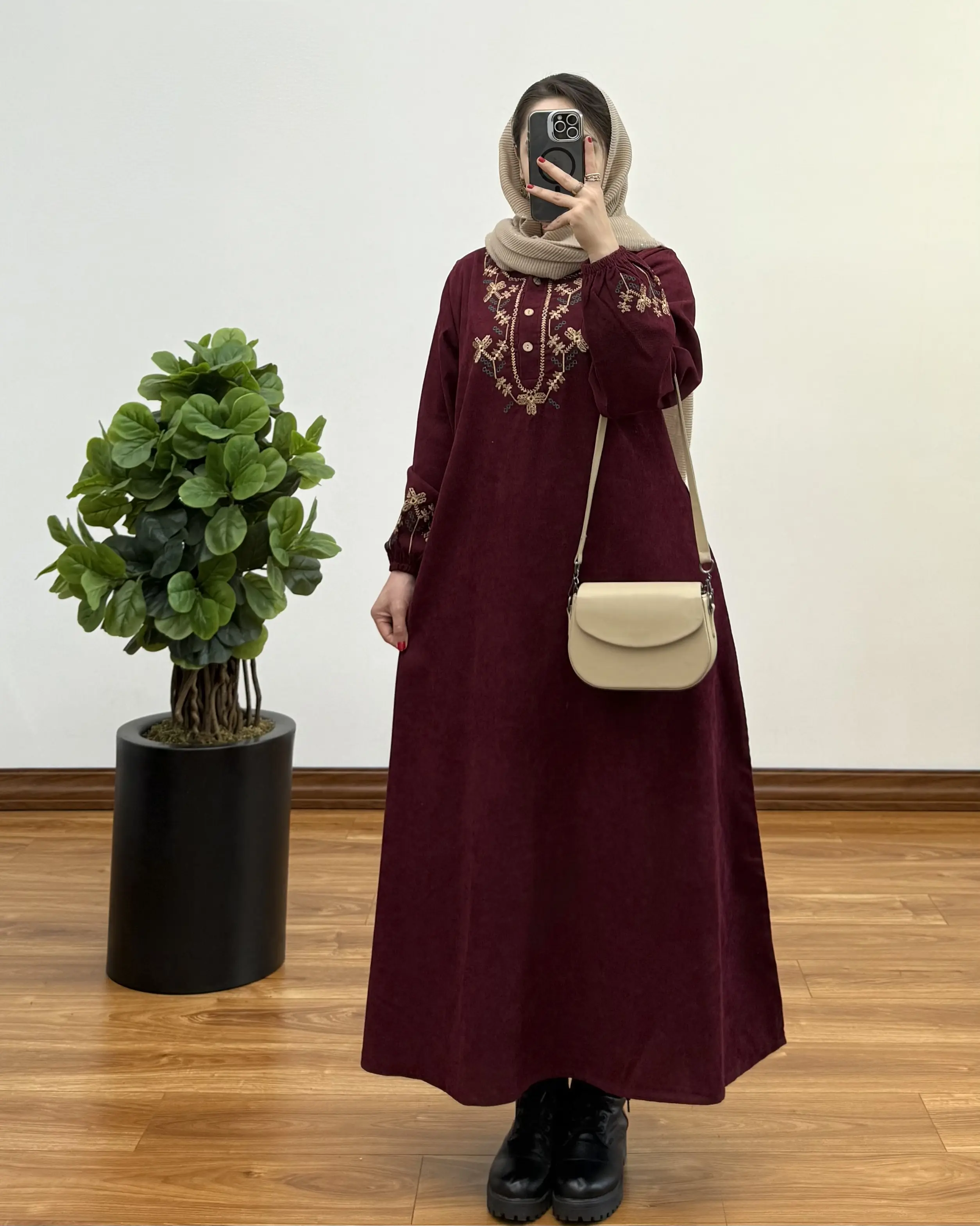 مانتو شهربانو کبریتی طرح مینیاتوری