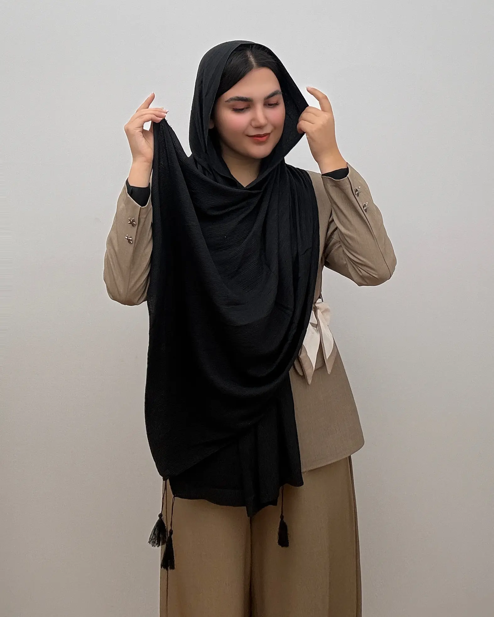 شال پلیسه نخی مدل سی اسکارف