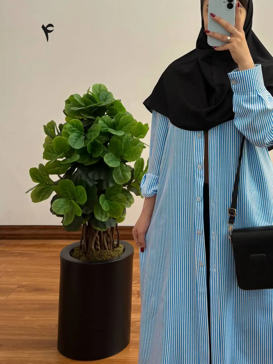 مانتو نخی گلرخ