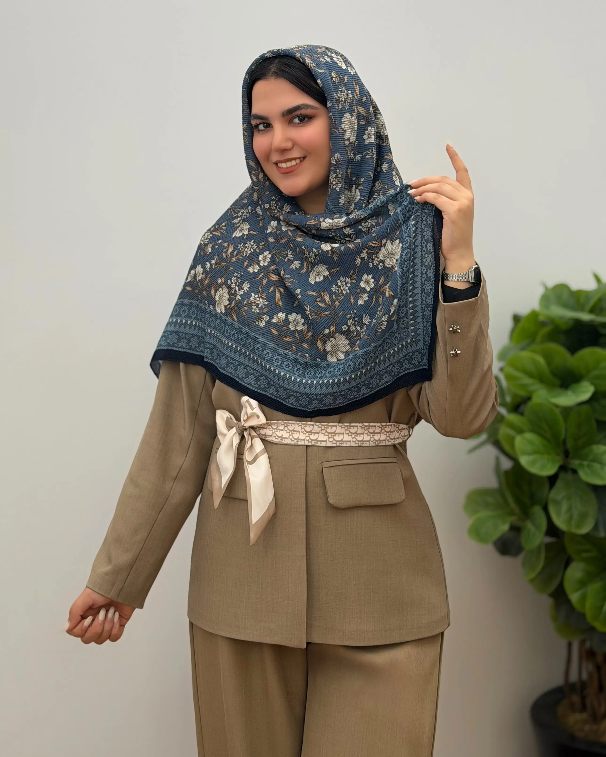 روسری پلیسه نخی مدل شانا