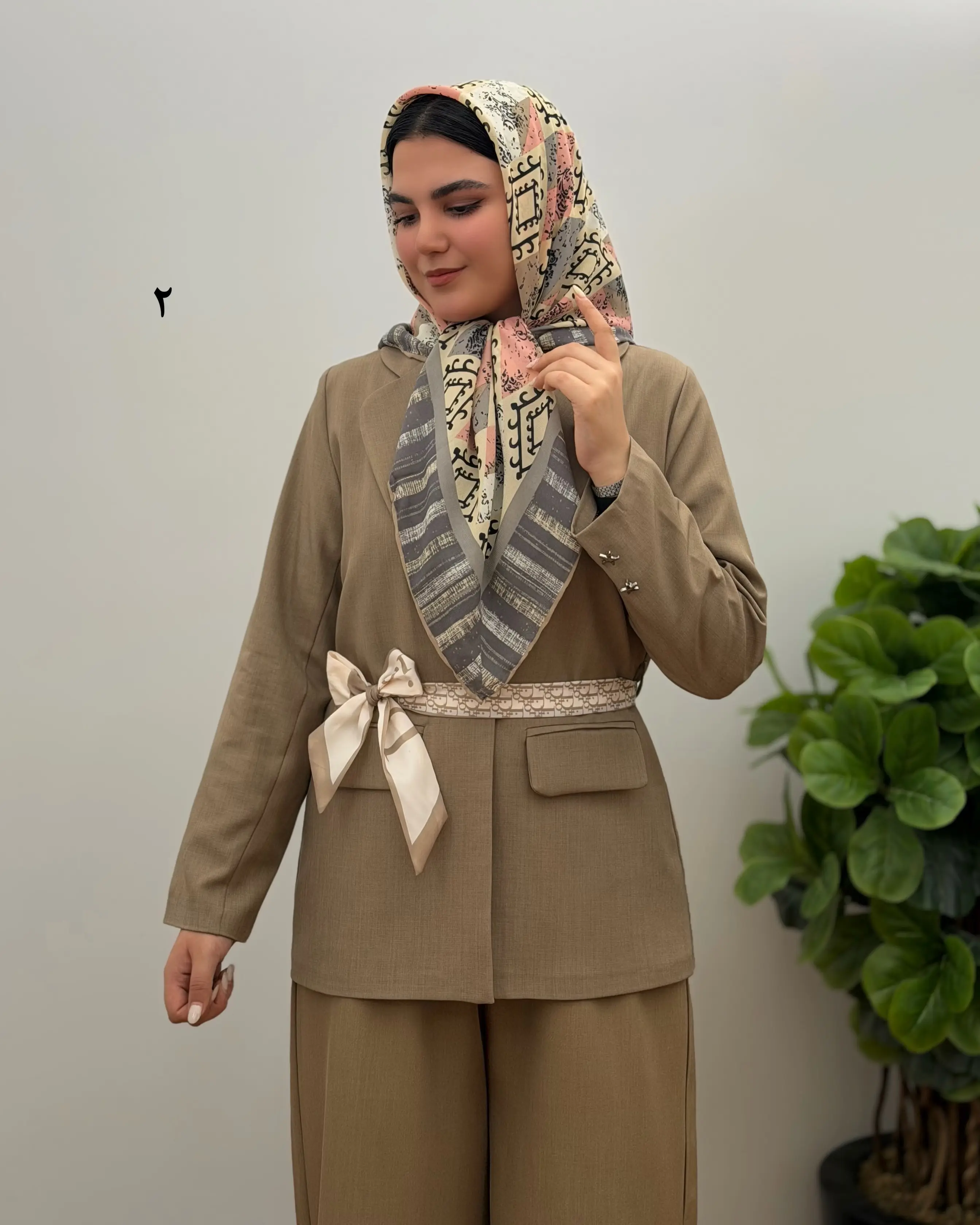 روسری دست دوز حریر مدل رونیا