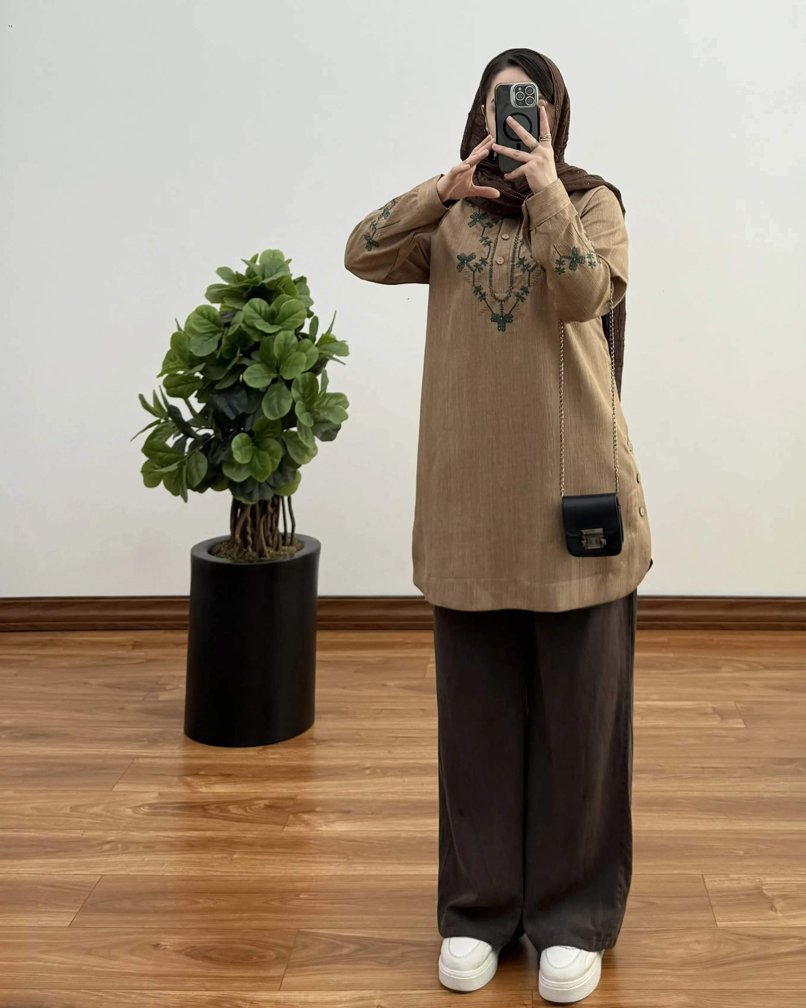 مانتو کوتاه بهاره مدل روژین