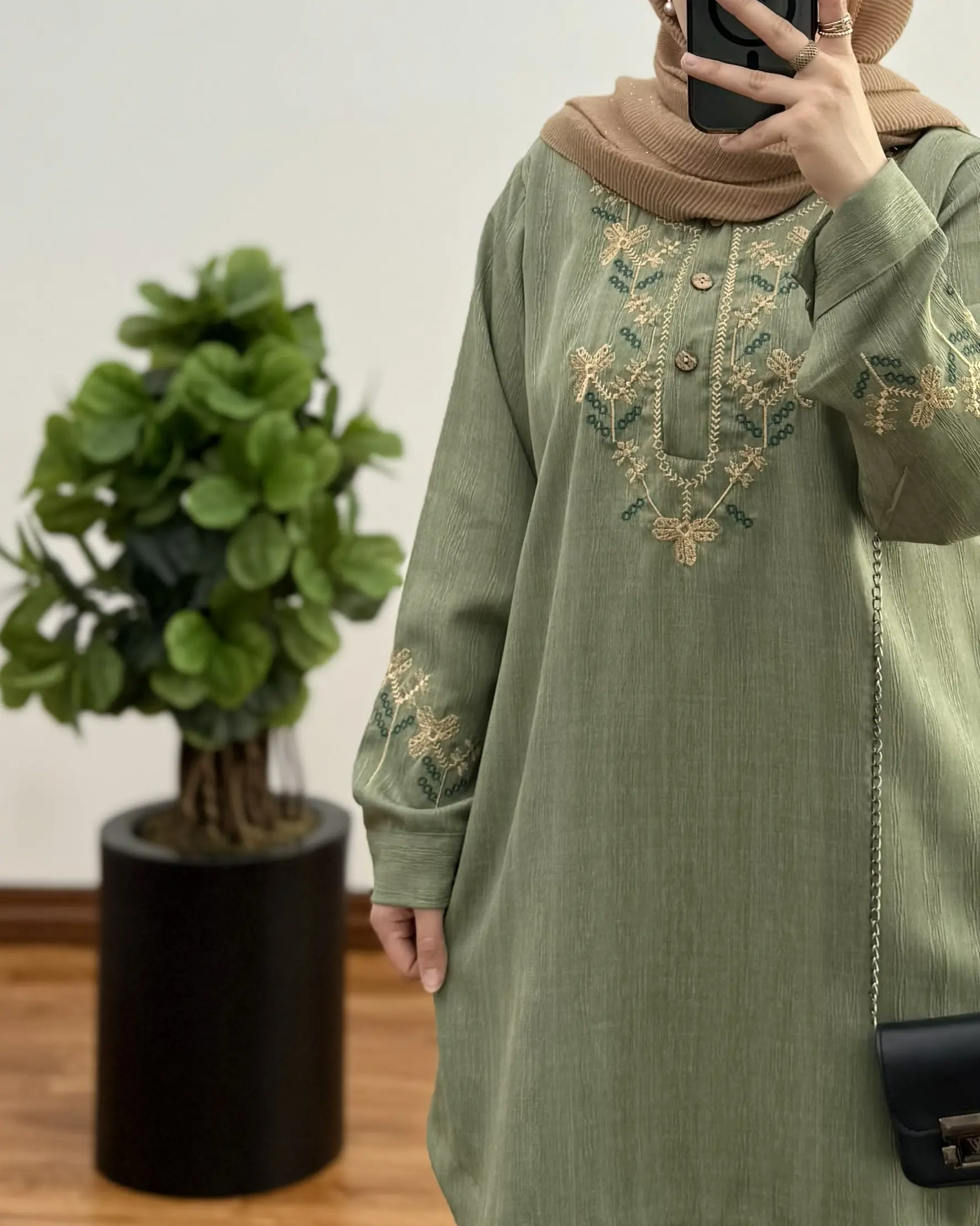 مانتو کوتاه بهاره مدل روژین